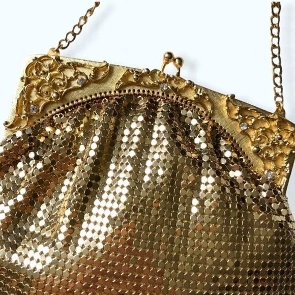 Whiting & Davis Bag 70s Gold Mesh Kiss Snap Evening Bag Crossbody Strap Purse - Picture 3 of 13